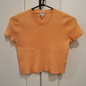 Defrost ladies sz L cropped ribbed top tangerine color super soft, very stretchy